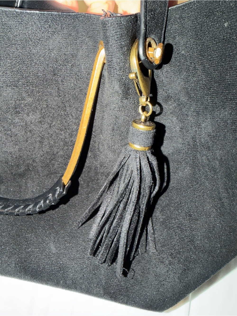 House of Harlow 1960 Black faux Suede Shoulder Bag with Gold Hardware - Picture 8 of 9